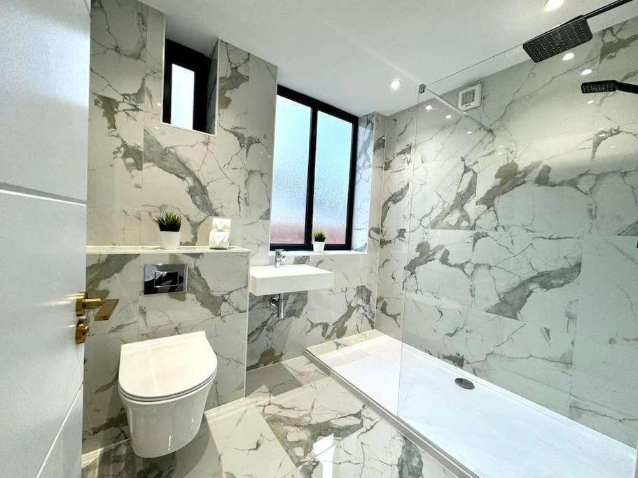 3Br Westbourne Delight - Near Beach & Bournemouth! Exteriör bild